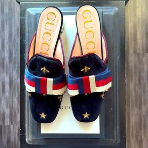 Gently used Gucci velvet crystal Sylvie embroidered slide